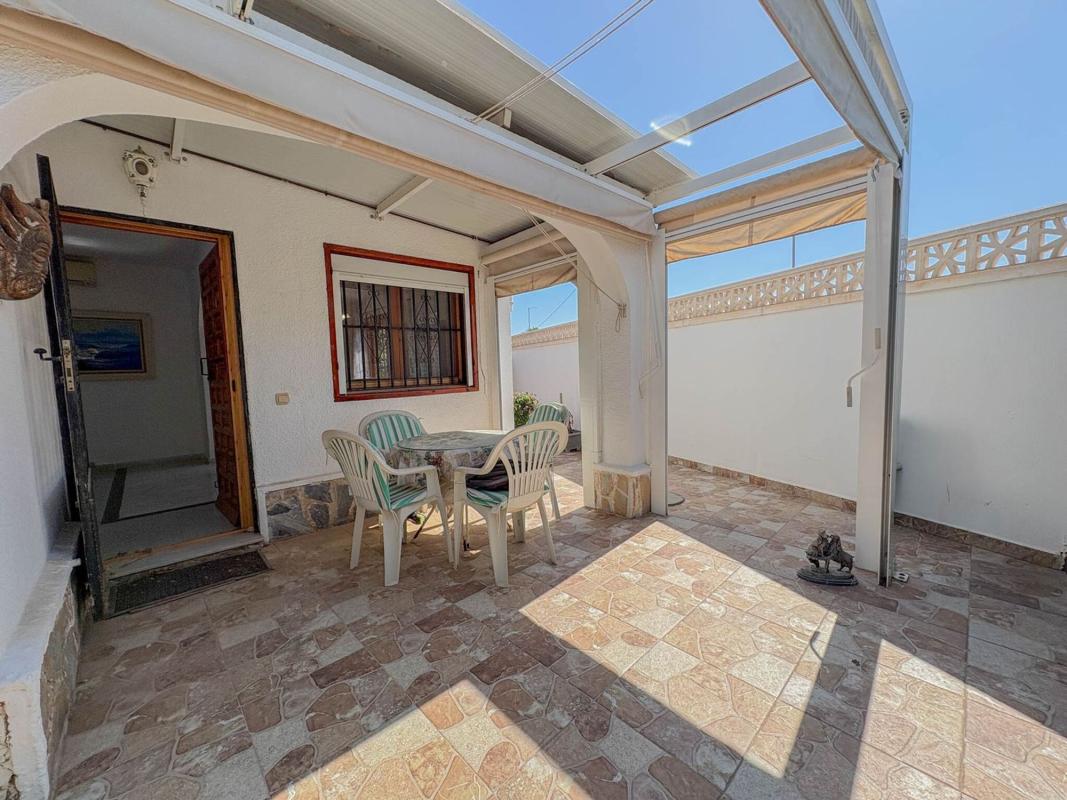 Venta de chalet independiente en Casa o chalet en Parque de las Naciones, Torrevieja, Torrevieja
photo 3