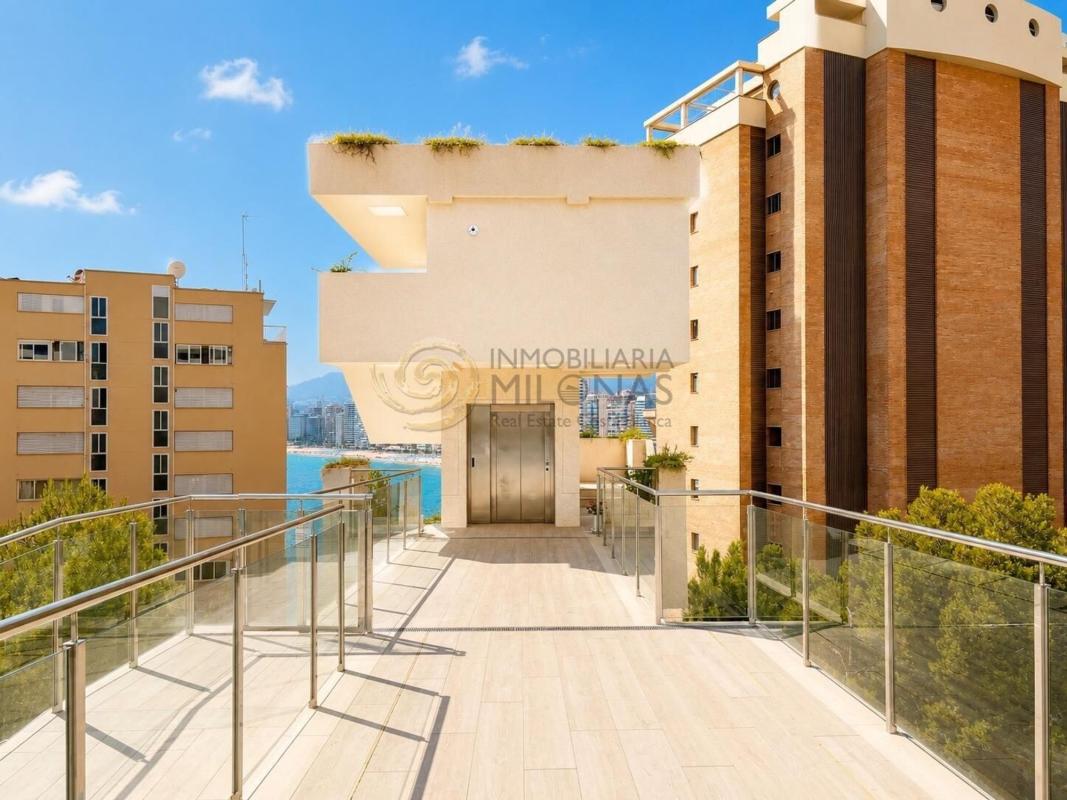 Venta de piso en Piso en Calle Alcalde Manuel Catalán Chana, Zona Sierra Helada, Benidorm, Benidorm
 photo 5