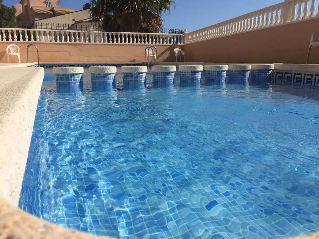 Propiedades en venta y alquiler en España photo 2