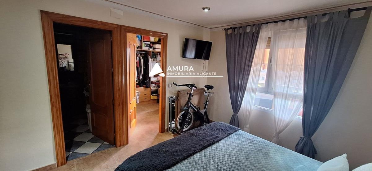 Продажа квартиры на Piso en Calle Argentina, Sax, Сакс
photo 2