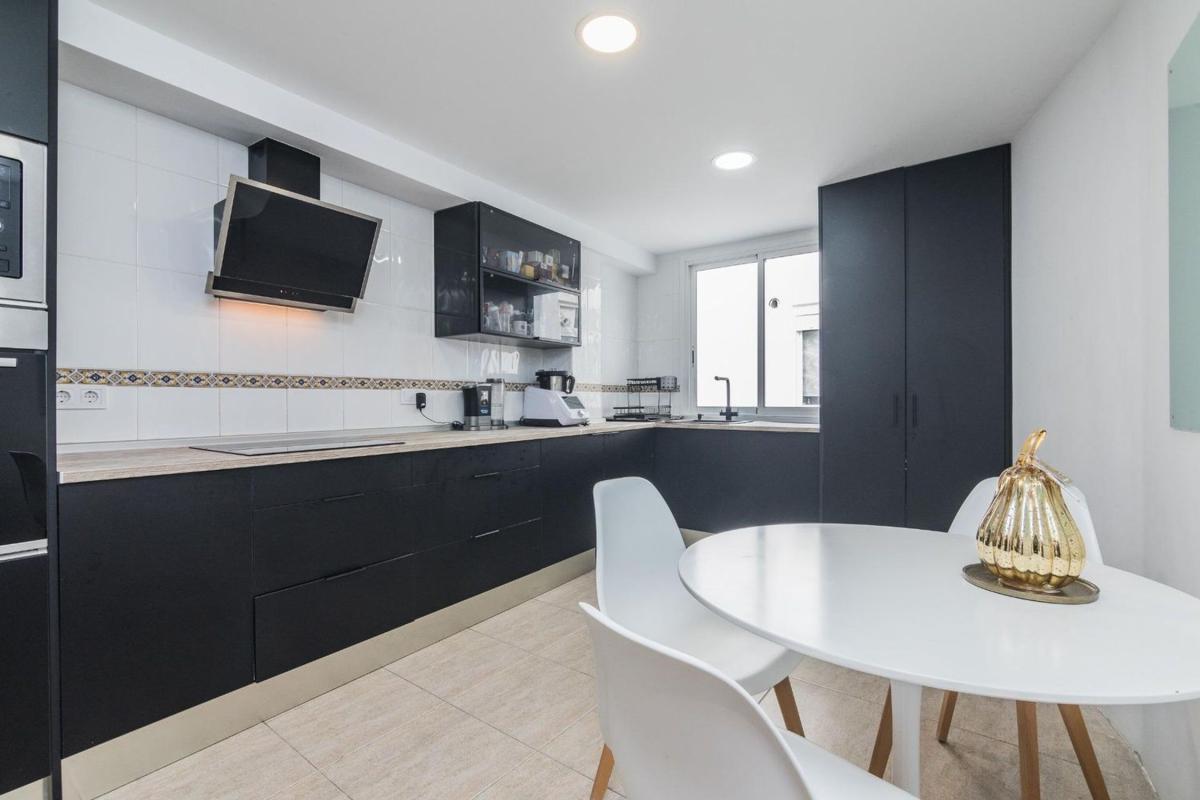 Venta de piso en Piso en Calle Poeta Miguel Hernandez, 38, Pont Nou-Corazón de Jesús, Elche / Elx, Elche / Elx
 photo 3
