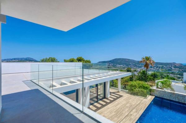 Chalet independiente en venta en Casa o chalet en Benimeit-Tabaira, Moraira, Moraira
 photo 1