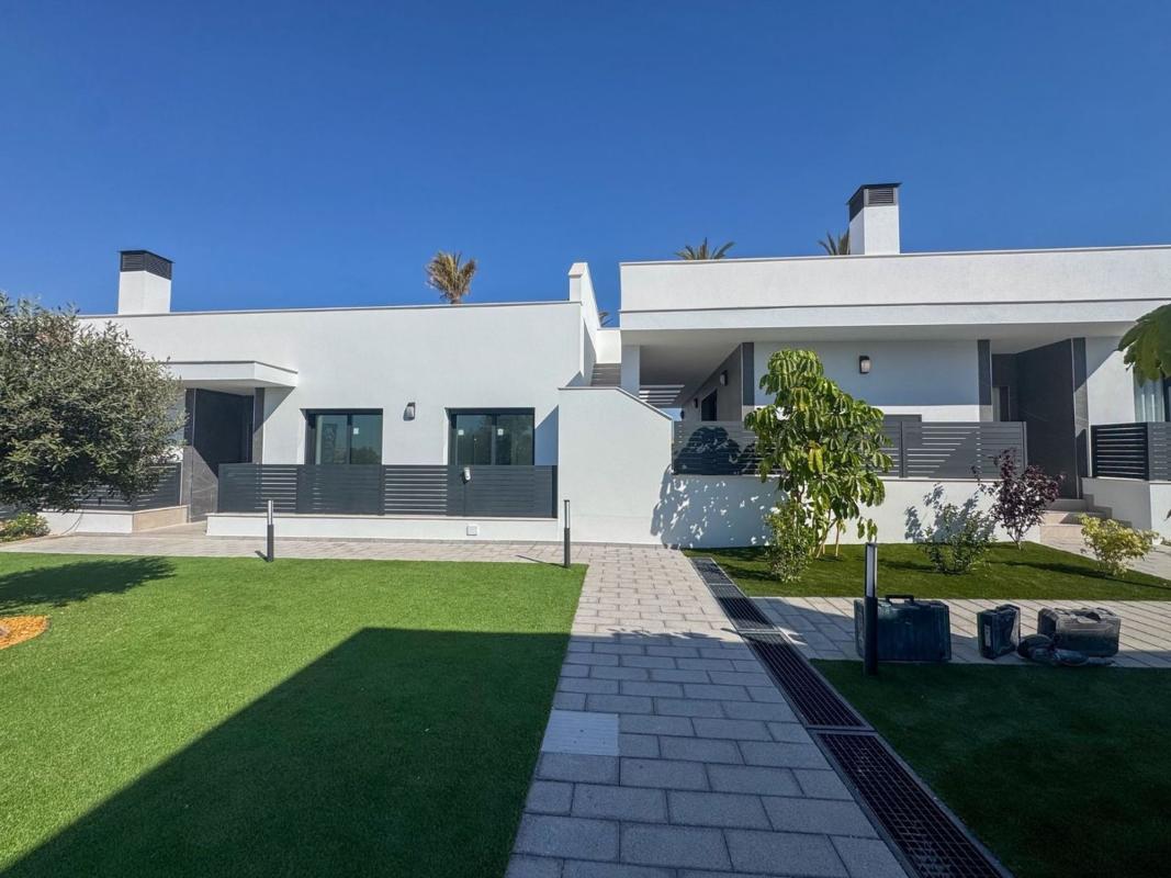 Propiedades en venta y alquiler en España photo 2