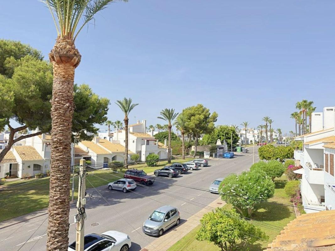 Venta de duplex en Dúplex en Calle Manuel de Falla s/n, Villamartín, Orihuela, Orihuela photo 3