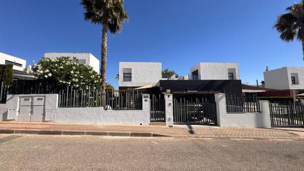 Chalet pareado en Catral, Algorfa photo 2