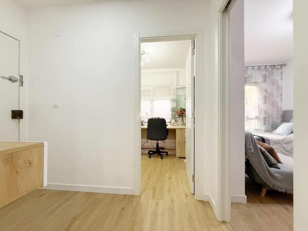 Venta de piso en Piso en Villa Madrid, 28, Parque de las Naciones, Torrevieja, Torrevieja
 photo 4