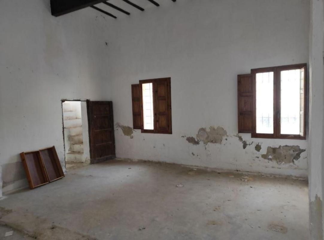 Propiedades en venta y alquiler en España photo 1