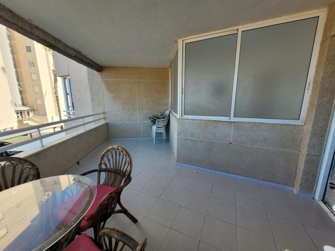 Venta de piso en Piso en Calle Músico Antón Roch, El Palmeral-Urbanova-Tabarca, Alicante / Alacant, Alicante / Alacant
 photo 3