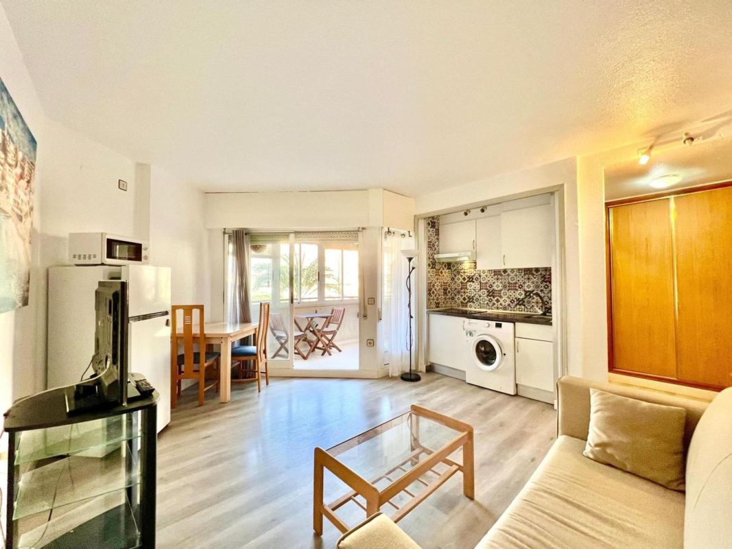 Venta de estudio en Estudio en Avenida de las Habaneras, 38, Playa del Cura, Torrevieja, Torrevieja photo 1