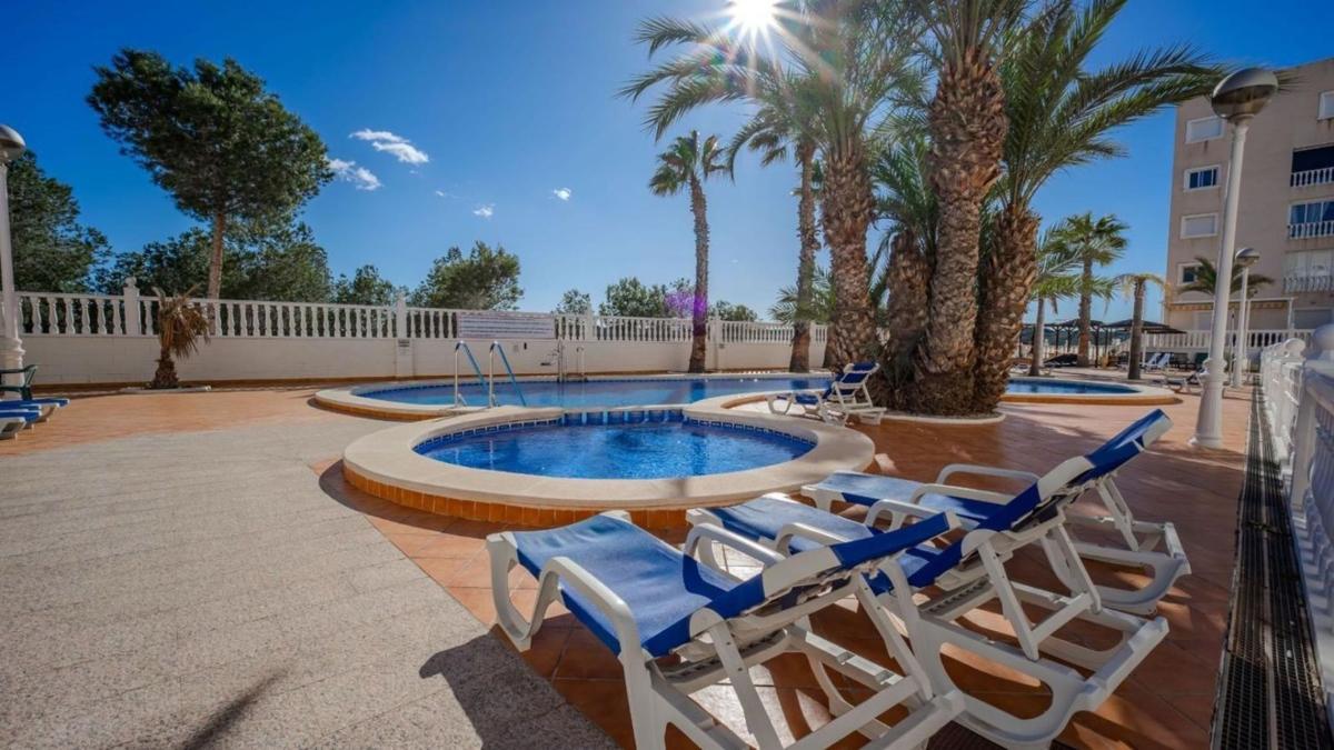 Продажа квартиры на Piso en Calle Bertomeu Roig, 12, Urbanizaciones, Guardamar del Segura, Гуардамар-дель-Сегура
photo 3