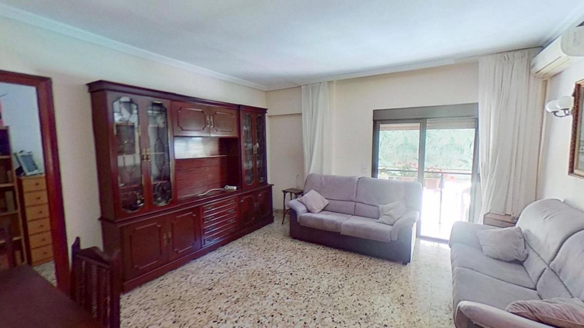 Venta de piso en Piso en Calle Foguerer, Carolinas Altas, Alicante / Alacant, Alicante / Alacant
 photo 2