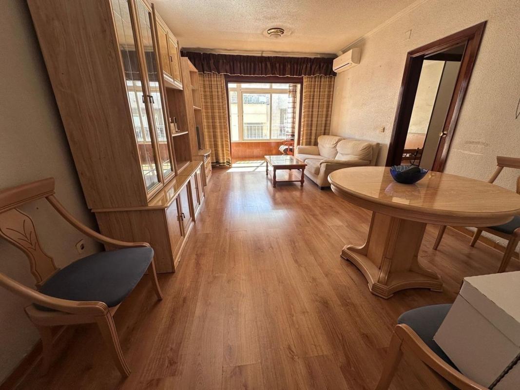 Venta de piso en Piso en Puerto Deportivo, Torrevieja, Torrevieja
 photo 2