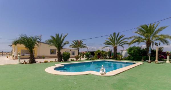Casa o chalet independiente en Urbanización Limoneros s/n, El Altet - Balsares, Elche / Elx photo 1