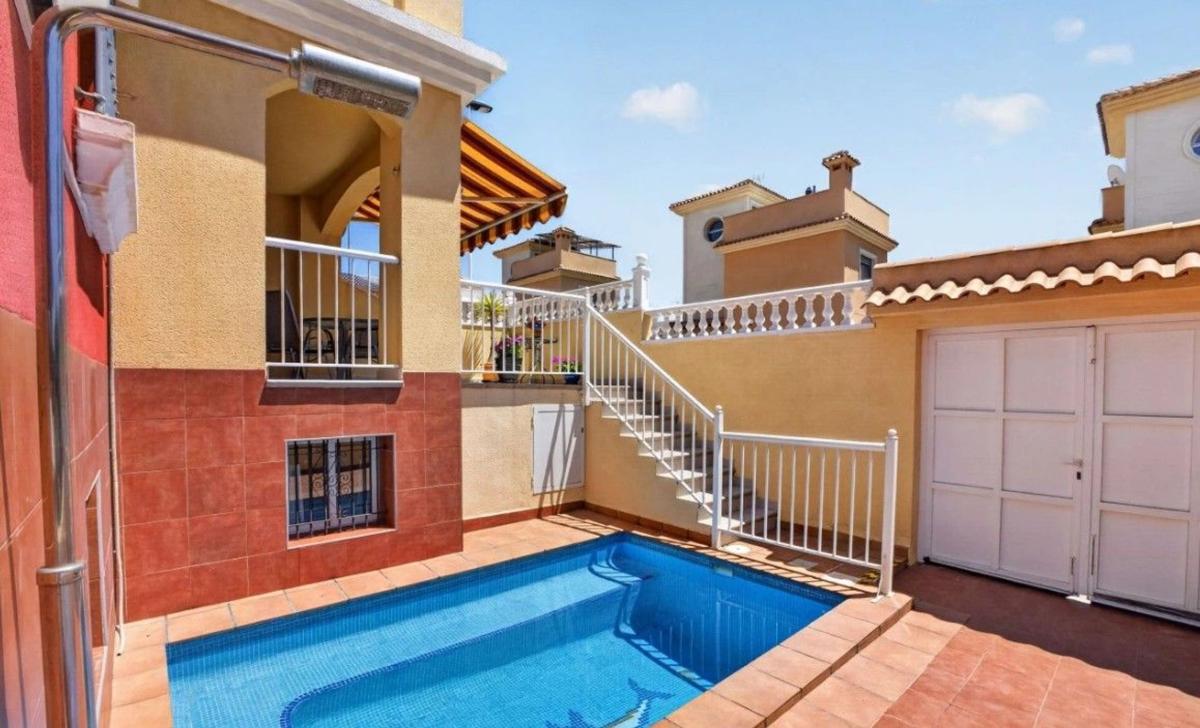 Propiedades en venta y alquiler en España photo 2