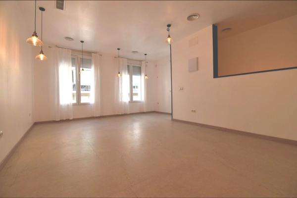 Venta de piso en Piso en Calle del Capità Baltasar Tristany, Reina Victoria-Miguel Hernández, Elche / Elx, Elche / Elx
 photo 2