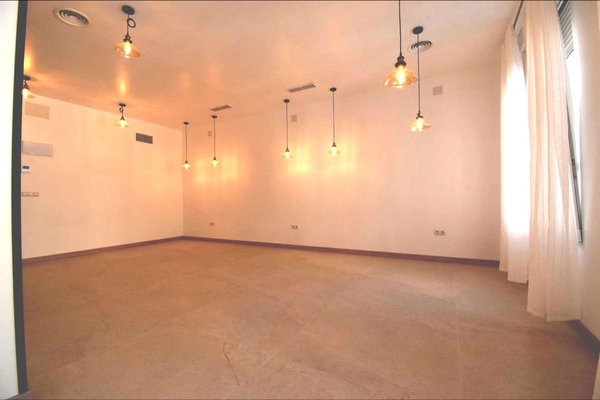 Sale of apartment in Piso en Calle del Capità Baltasar Tristany, Reina Victoria-Miguel Hernández, Elche / Elx, Elche / Elx
photo 3