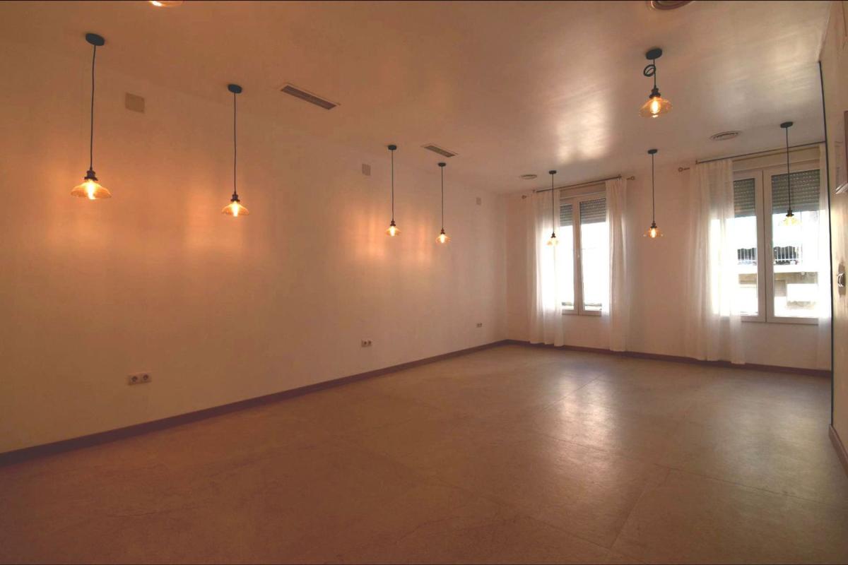 Sale of apartment in Piso en Calle del Capità Baltasar Tristany, Reina Victoria-Miguel Hernández, Elche / Elx, Elche / Elx
photo 4