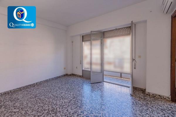 Venta de piso en Piso en San Blas, Alicante / Alacant, Alicante / Alacant
 photo 3