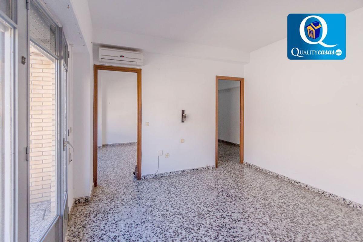 Venta de piso en Piso en San Blas, Alicante / Alacant, Alicante / Alacant
 photo 4