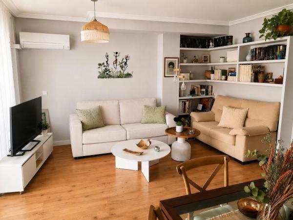 Venta de piso en Piso en Calle Foglietti, Benalúa, Alicante / Alacant, Alicante / Alacant
 photo 1