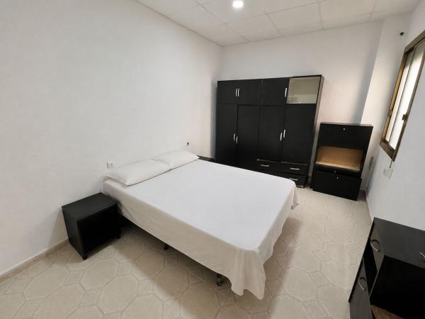 Venta de piso en Piso en Calle de Sant Mateu, Carolinas Altas, Alicante / Alacant, Alicante / Alacant
 photo 3