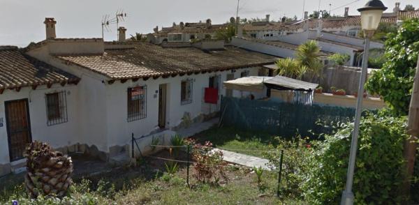 Chalet pareado en Mar Egeo, 12, El Tossal-Bello Horizonte, La Nucia photo