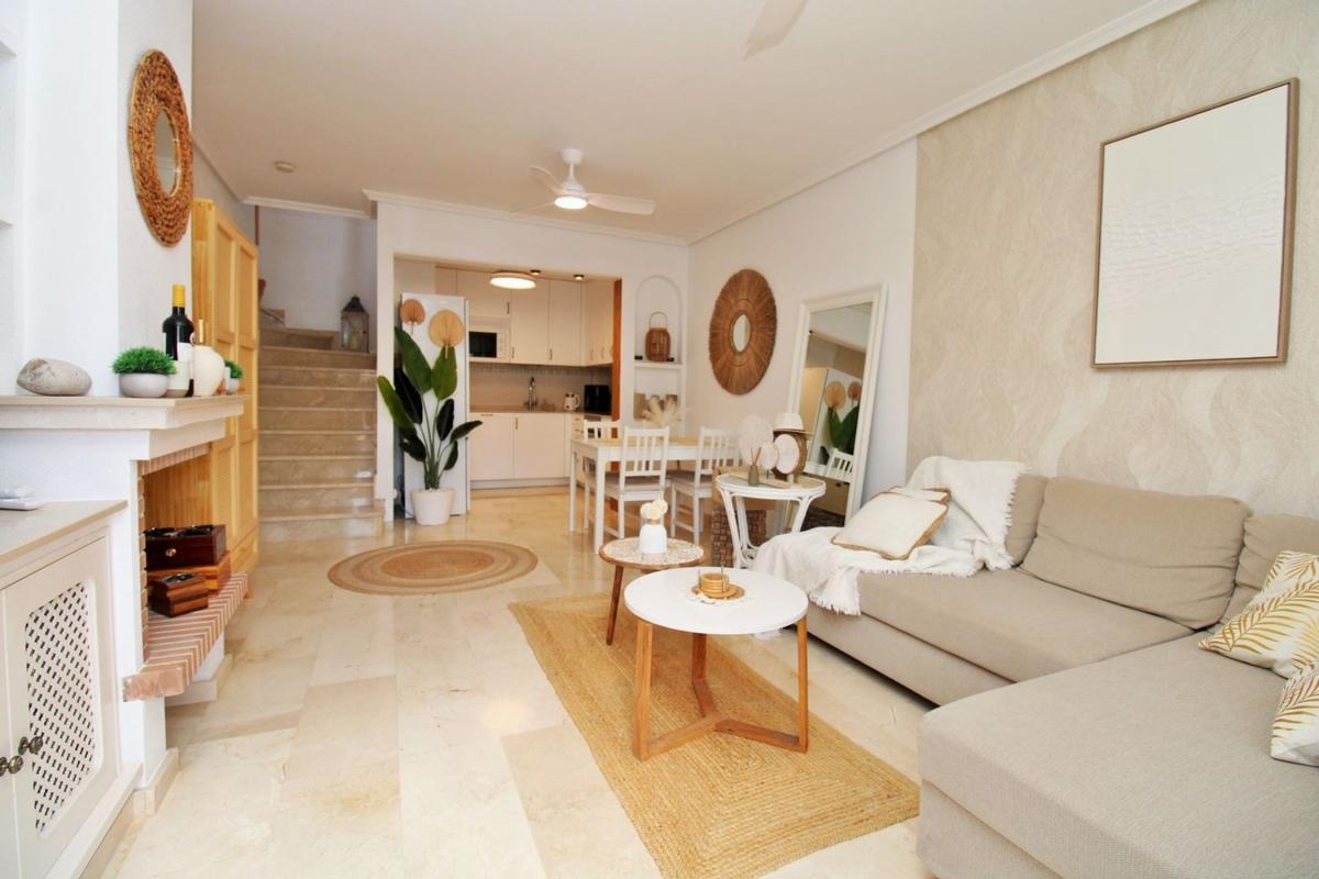 Venta de chalet independiente en Casa o chalet en Villamartín, Orihuela, Orihuela
 photo 5
