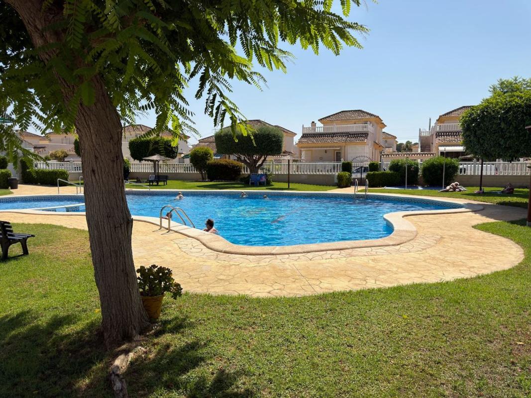 Sprzedaż niezależnego domku jednorodzinnego w Casa o chalet en Algorfa, Algorfa photo 2