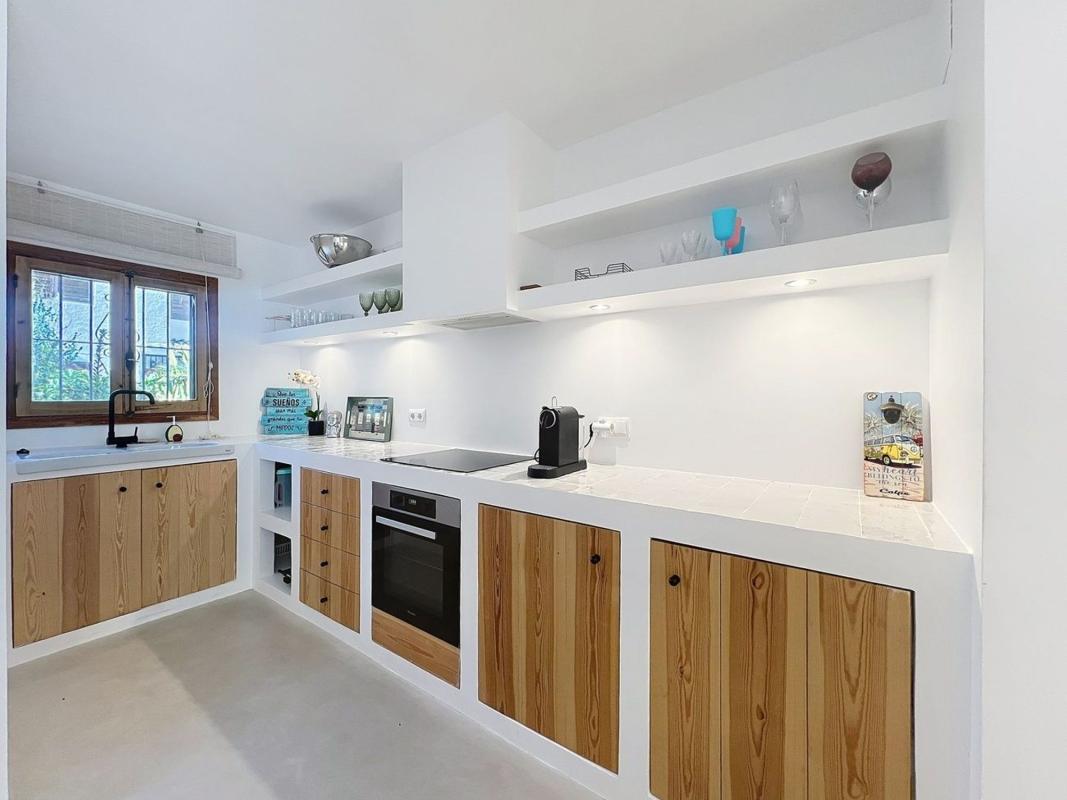 Продажа отдельного шале в Casa o chalet en La Fustera, Benissa, Бенисса photo 2