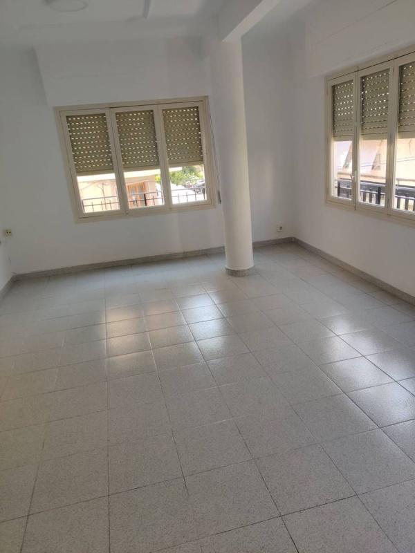 Venta de piso en Piso en Calle Lope de Vega, Pont Nou-Corazón de Jesús, Elche / Elx, Elche / Elx
photo 2