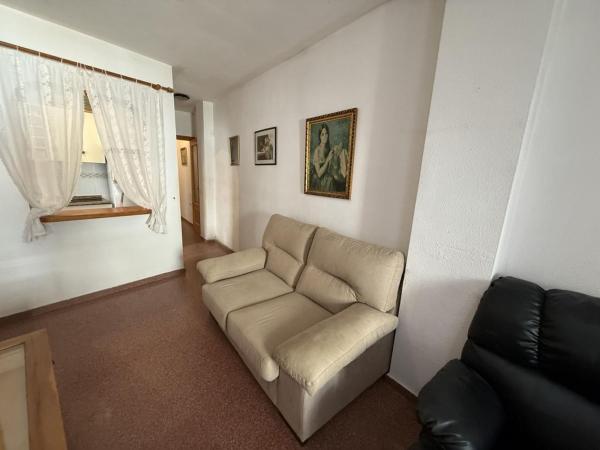 Venta de piso en Piso en Calle San Pascual, Puerto Deportivo, Torrevieja, Torrevieja
 photo 4
