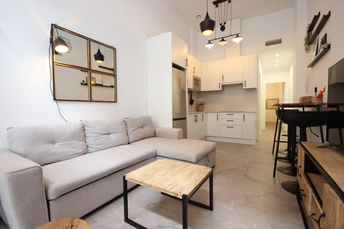 Venta de piso en Piso en Calle Pintor Vicente Poveda, 10, Petrer, Petrer
photo 2