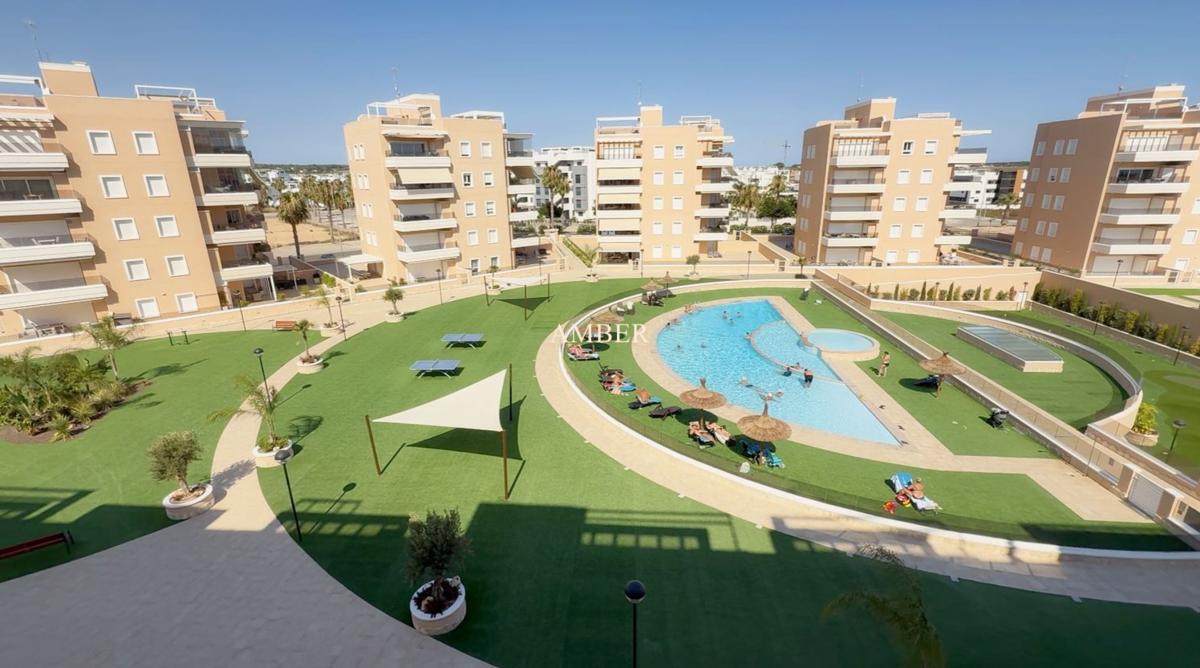 Продажа квартиры на Piso en Calle del Cantaueso, 70, Urbanizaciones, Guardamar del Segura, Гуардамар-дель-Сегура
photo 1
