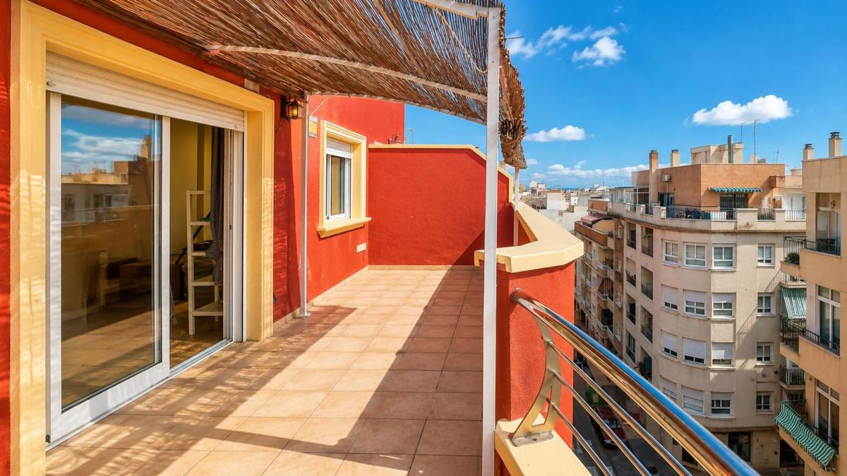 Penthouse sale in Ático en Avenida Diego Ramírez Pastor, 199, El Molino, Torrevieja, Torrevieja photo 1
