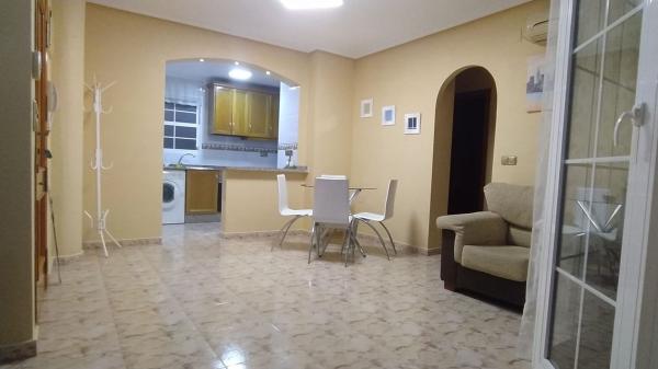 Venta de piso en Piso en Calle Alhambra, La Zenia, Orihuela, Orihuela
photo 1
