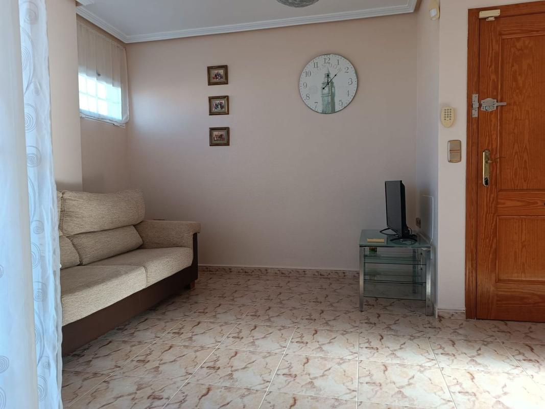 Venta de piso en Piso en Calle Alhambra, La Zenia, Orihuela, Orihuela
photo 2