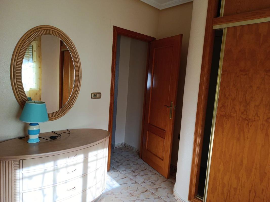 Venta de piso en Piso en Calle Alhambra, La Zenia, Orihuela, Orihuela
photo 3