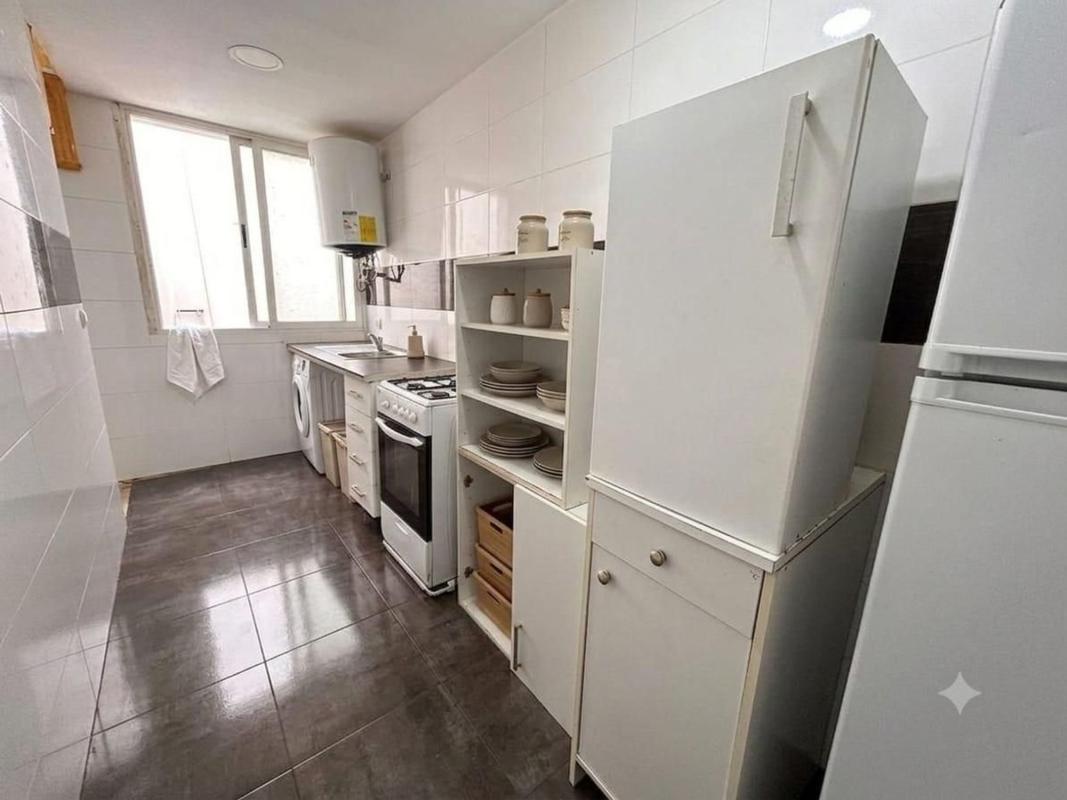 Venta de piso en Piso en Calle Jaime Segarra, Carolinas Bajas, Alicante / Alacant, Alicante / Alacant
 photo 2