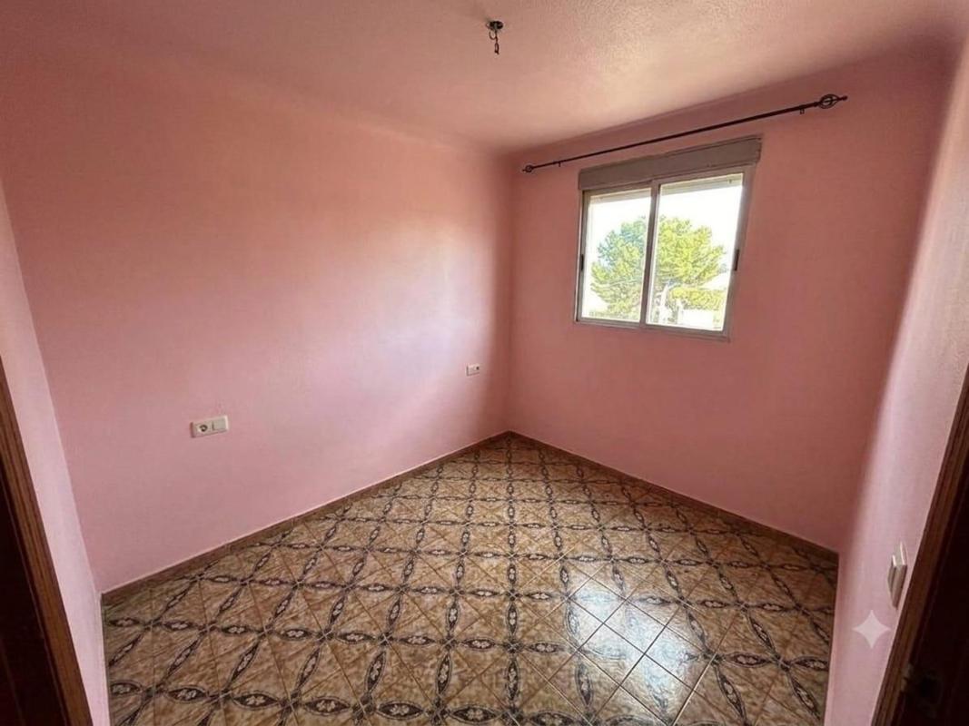 Venta de piso en Piso en Calle Jaime Segarra, Carolinas Bajas, Alicante / Alacant, Alicante / Alacant
 photo 5