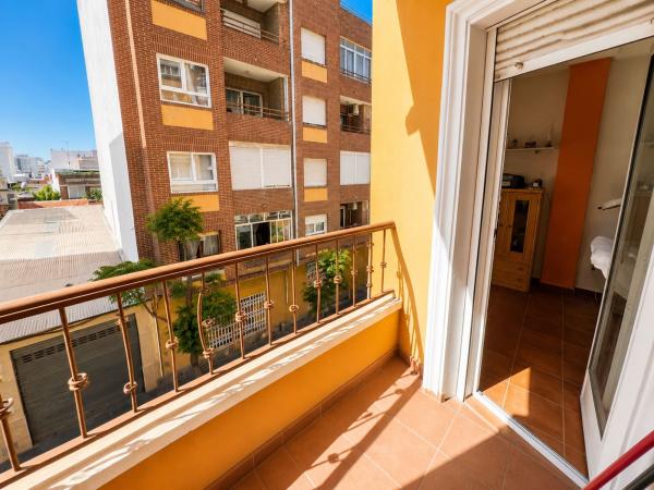 Venta de piso en Piso en Calle San Luis, 21, Parque de las Naciones, Torrevieja, Torrevieja
 photo 1