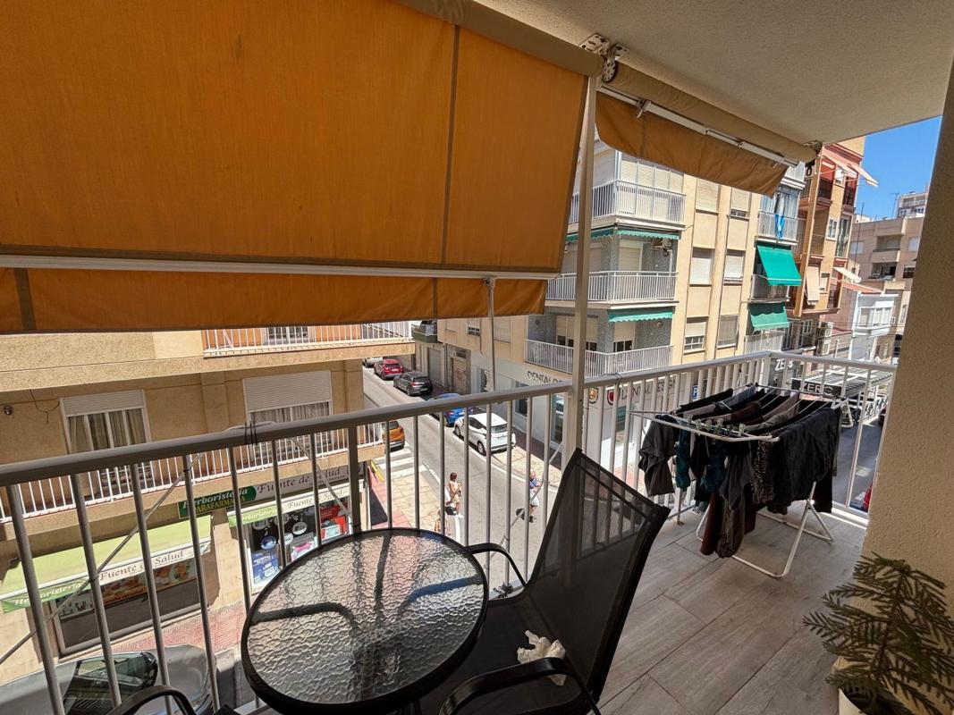 Sprzedaż mieszkania w Piso en Calle Poeta Miguel Hernández, 21, Puerto, Santa Pola, Santa Pola
photo 5