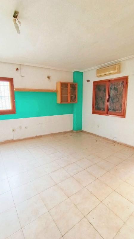 Venta de piso en Piso en Avenida Habaneras - Curva de Palangre, Torrevieja, Torrevieja
photo 4