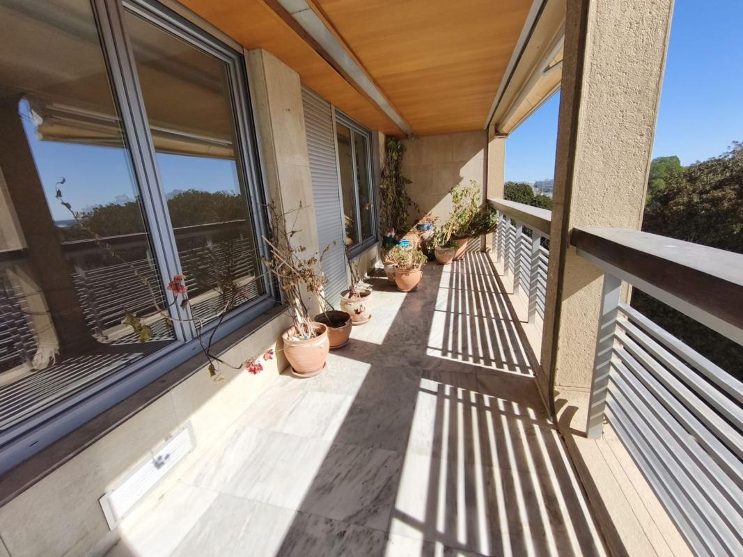 Venta de piso en Piso en Avenida del Doctor Gadea, 1, Ensanche-Diputación, Alicante / Alacant, Alicante / Alacant
photo 2
