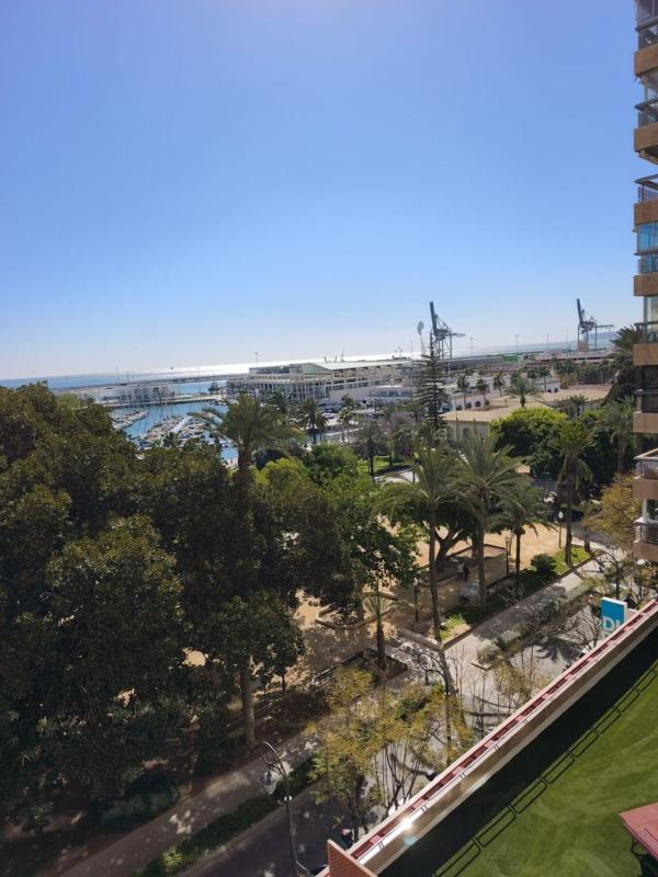 Venta de piso en Piso en Avenida del Doctor Gadea, 1, Ensanche-Diputación, Alicante / Alacant, Alicante / Alacant
photo 3