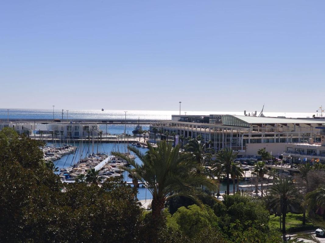 Venta de piso en Piso en Avenida del Doctor Gadea, 1, Ensanche-Diputación, Alicante / Alacant, Alicante / Alacant
photo 5