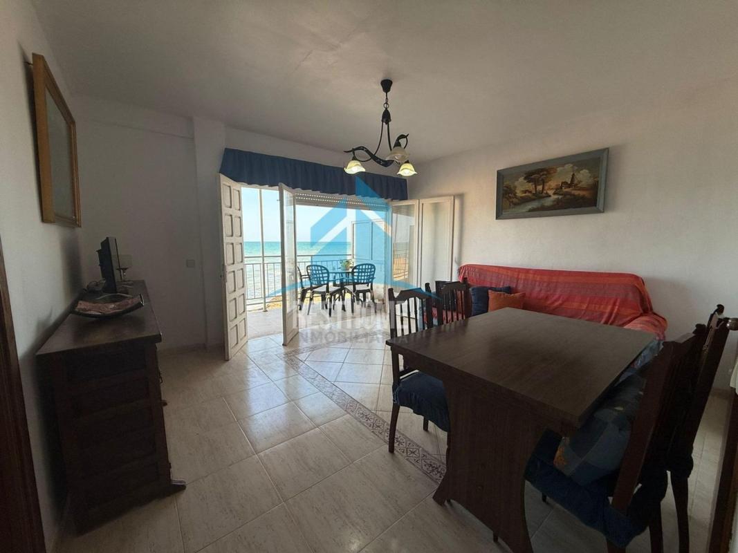 Venta de piso en Piso en Gaspar Perrelló, Torrevieja, Torrevieja
photo 3