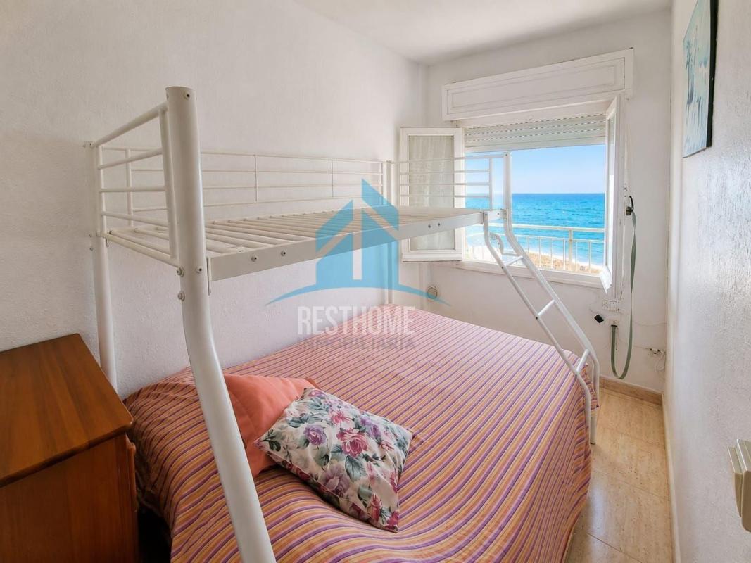 Venta de piso en Piso en Gaspar Perrelló, Torrevieja, Torrevieja
photo 5