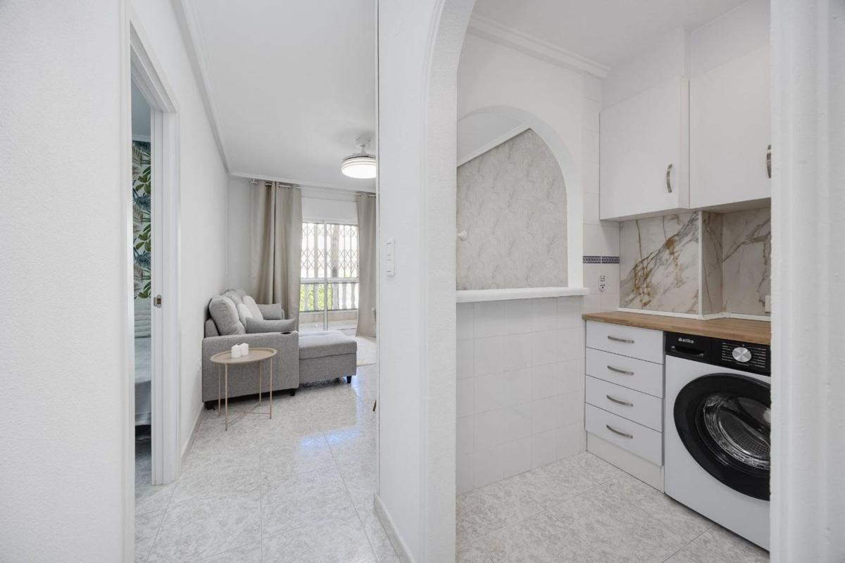 Продажа квартиры на Piso en Avenida Habaneras - Curva de Palangre, Torrevieja, Торревьеха
 photo 5