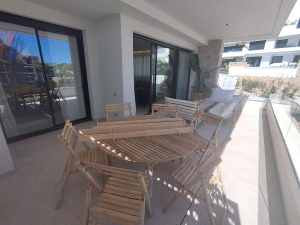 Sprzedaż mieszkania w Piso en Villamartín, Orihuela, Orihuela
 photo 1