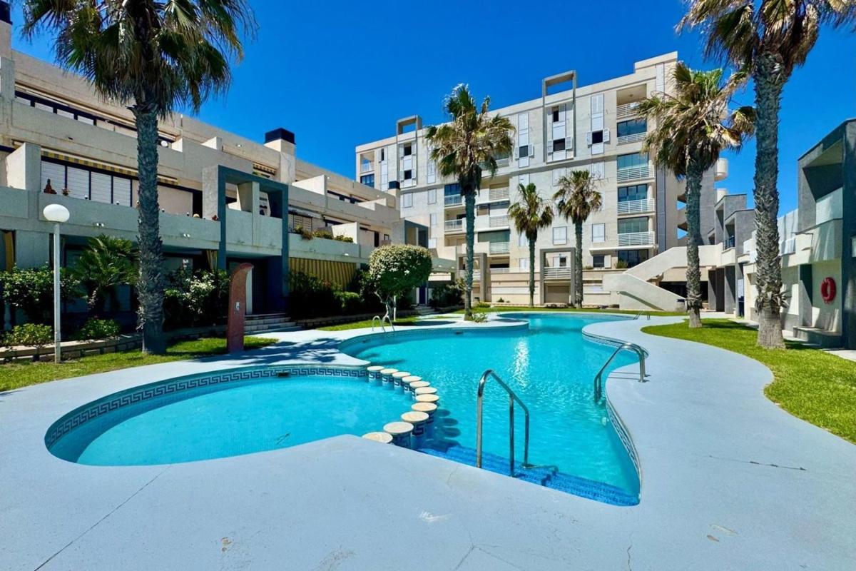 Venta de piso en Piso en Cañada del Molino, Torrevieja, Torrevieja
photo 2